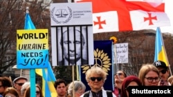 Під час акції протесту проти російського вторгнення до України. Вашингтон, 6 березня 2022 року
