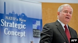 Robert Gates na seminaru u Washingtonu, 23. februar 2010. godine