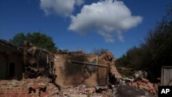 Сили РФ обстрілювали та скидали керовані авіаційні бомби на цивільну інфраструктуру Миропільської громади Сумського району. Фото архівне 