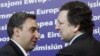 Міністр закордонних справ Ніка Ґілаурі (зліва) і президент Європейської комісії Жозе Мануель Баррозу. Брюссель, 17 березня 2010 року
