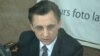 Mihai Poalelungi, în studioul Europei Libere