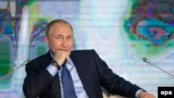 Radičova: "Nije reč samo o Putinovoj lošoj nameri, već i korišćenju naših slabosti, ćutnje i neadekvatne reakcije na aktulene probleme"