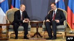Володимир Путін розмовляє з сербським прем’єром Александаром Вучичем, Белград, 16 жовтня 2014 року
