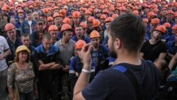 Одразу після виборів під час активних протестів робітники «Гродно-Азоту» страйкували, але лише кілька днів. Мітинг на підприємстві «Гродно-Азот» 19 серпня 2020 року (через 10 днів після президентських виборів)