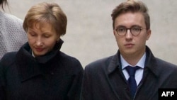 Marina Litvinenko cu fiul ei Anatoli