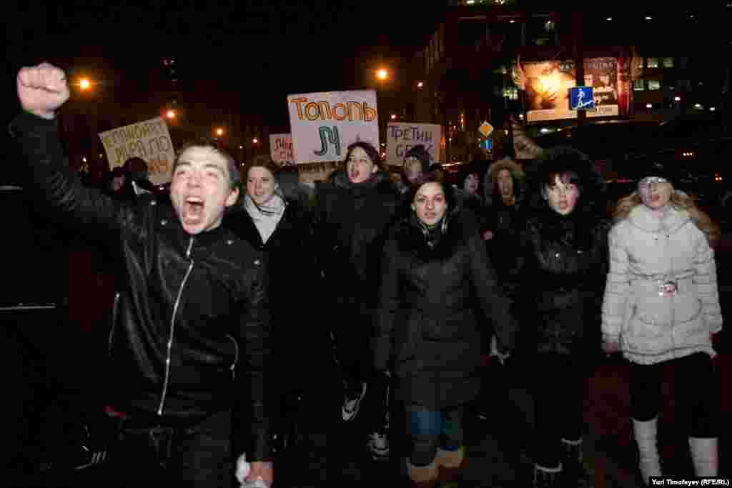 "Кто? Путин! Где? В России!"