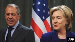 Sergej Lavrov i Hilari Klinton, 13. oktobar 2009.