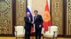 Владимир Путин жана Сооронбай Жээнбеков. 