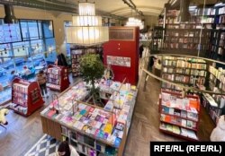 Книжный магазин "Подписные издания"