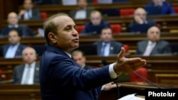 Armenia - Speaker Hovik Abrahamian addresses the National Assembly in Yerevan, 3Feb2014.