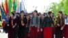 ÝOJ-larda ‘para möwsüminiň' başlanmagy lebaply ene-atalary öz ulaglaryny howlukmaç satmaga iterdi