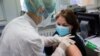 Vaccinare împotriva COVID-19, la centrul de vaccinare de la spitalul Hîrșova.