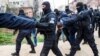 Vincenzo Grasso (KFOR): Guvernul Serbiei a fost informat din timp despre recentele operațiuni ale poliției kosovare