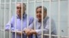 Омурбек Текебаев и Дуйшенкул Чотонов.