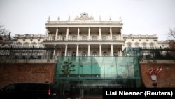 Viena, clădirea unde au loc negocierile cu Iranul privind acordul nuclear, 29 noiembrie 2021. 