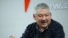 Азимбек Бекназаров комитеттин жыйынында.
