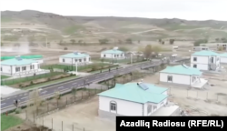 Nove kuće u Agaliju, selu blizu Nagorno-Karabaha koje je Azerbejdžan ponovo zauzeo u ofanzivi 2020.