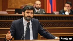 Armenia -- Vahe Grigorian, a nominee to the Constitutional Court, speaks in the parliament, Yerevan, June 18, 2019. 