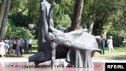 Этническая история, проблемы происхождения народов – сфера, где нельзя провести границу