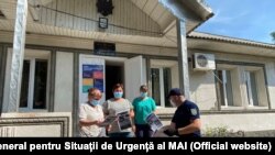 Poliția, pompieri și salvatori, în campania „Ai grijă, oprește răspândirea COVID-19, salvează vieți”