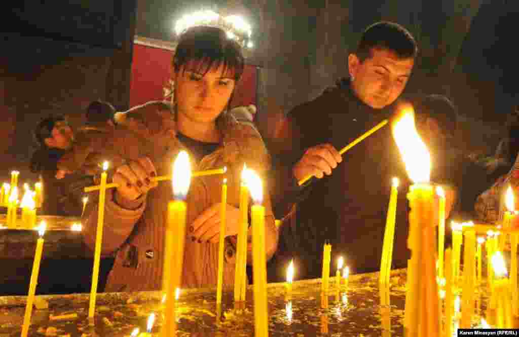 Armenia -- Christmas candle liturgy, Khor Virap, 05Jan2013