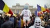 Protest la București față de „vaccinarea forțată” și a certificatelor de sănătate. România și Bulgaria sunt țările cu cea mai mică rată de vaccinare în UE.