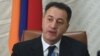 Armenia - Economy Minister Karen Chshmaritian at a news conference in Yerevan, 15Oct2014.