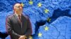 Не е референдум за еврото, туку обележување на територија - што точно прави Румен Радев?