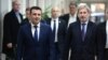 Премиерот Зоран Заев и еврокомесарот Јоханес Хан 