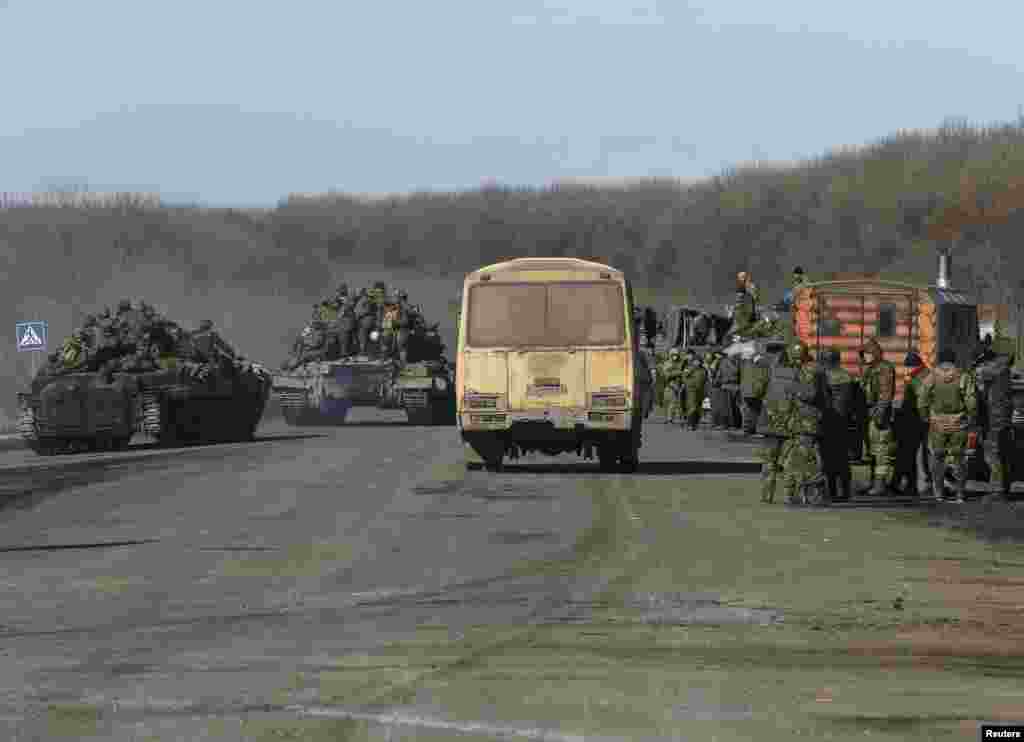 Хуруҷи нерӯҳои украинӣ аз Дебалтсево.
