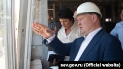 Напередодні підконтрольний російській владі голова міста також пояснив гучні звуки у Севастополі «плановими навчаннями мобілізованих»