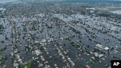 În iunie, barajul de la Kakhovka s-a prăbușit inundând localitățile din jur. 