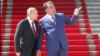 Владимир Путин бо Эмомалӣ Раҳмон дар Душанбе. Моҳи октябри соли 2012.