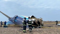 Diňle: Türkmenler azeri halkyna duýgudaşlyk bildirýär, uçar heläkçiligi boýunça halkara derňewini nygtaýar
