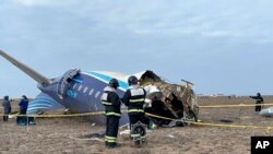 AZAL авиаширкатининг Қозоғистонда қулаган йўловчи учоғи
