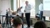 «Бяз права на інтымнасьць». У Вільні абмеркавалі становішча беларускіх жанчын у няволі