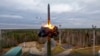 Fotografija iz videa koji je objavila tiskovna služba ruskog Ministarstva odbrane u srijedu, 26. oktobra 2022., na kojoj je interkontinentalna balistička raketa Yars probno je ispaljena u sklopu ruskih nuklearnih vježbi. 
