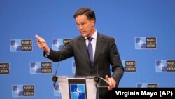 «Росія й Іран… поділяють відповідальність за злочини, скоєні проти сирійського народу. Вони також виявилися ненадійними партнерами, покинувши Асада, коли він перестав бути їм корисним», – наголосив генсекретар