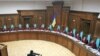 КС розпочав розгляд справи про існування коаліції