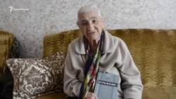 «Akis» – Qırımdan sürgün etilmesini başından keçirgen hanımnıñ kitabı (video)